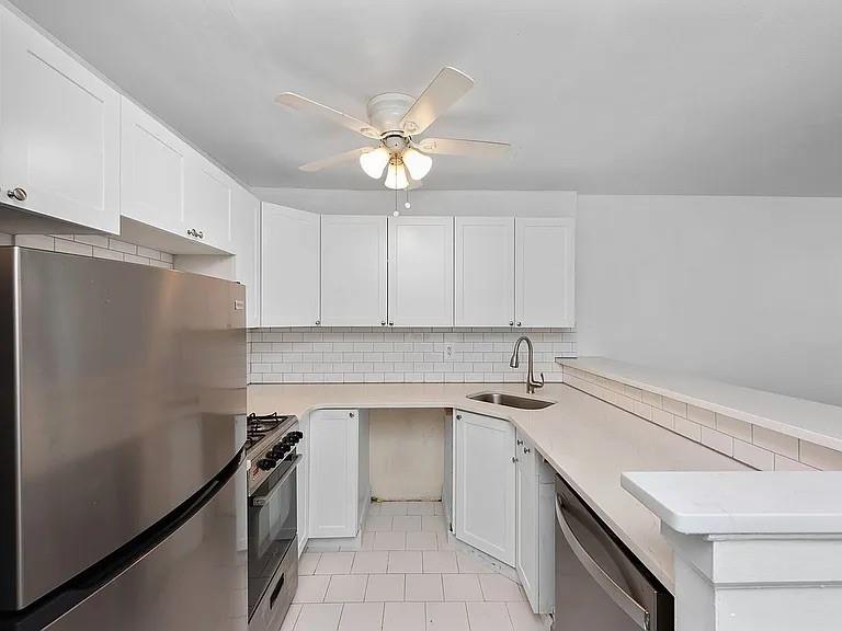 1079 East 72nd Street 33 Property Photo 10