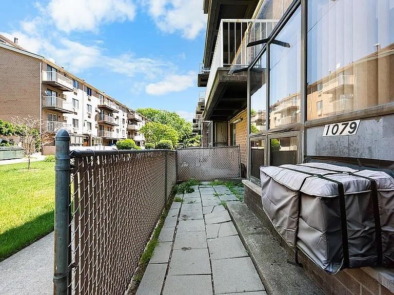 1079 East 72nd Street 33 Property Photo 13