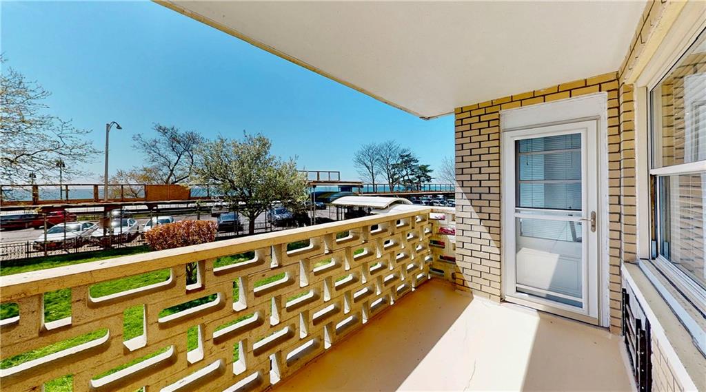 1311 Brightwater Avenue 2f Property Photo 2