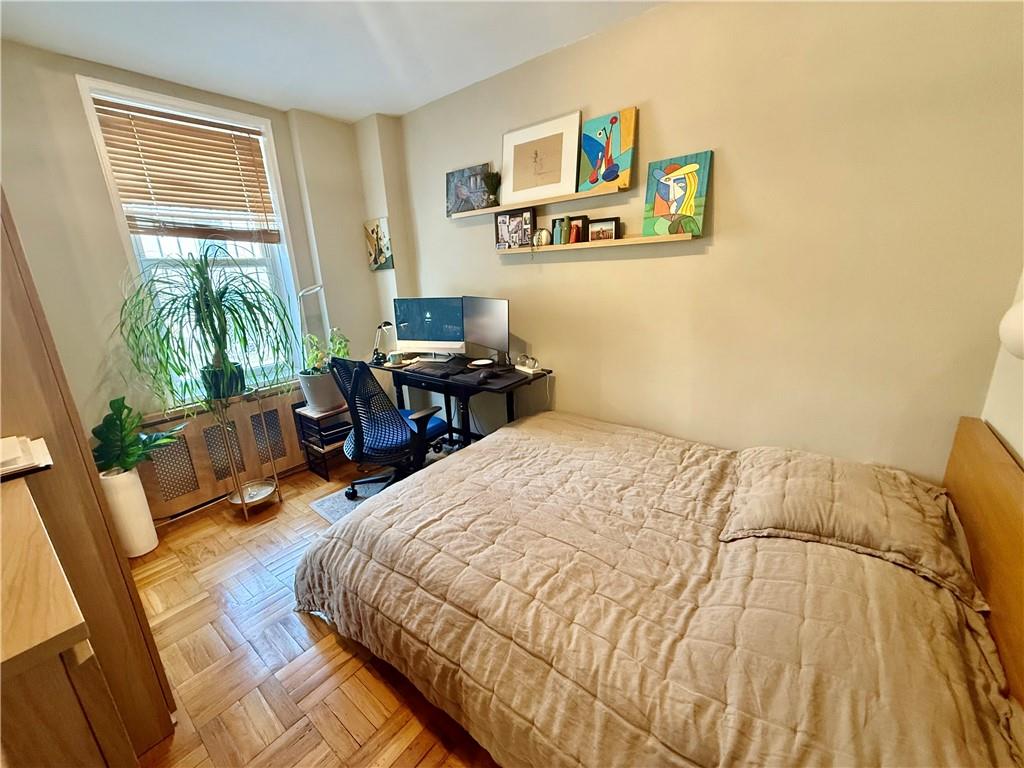 2035 East 7th Street 2f Property Photo 8