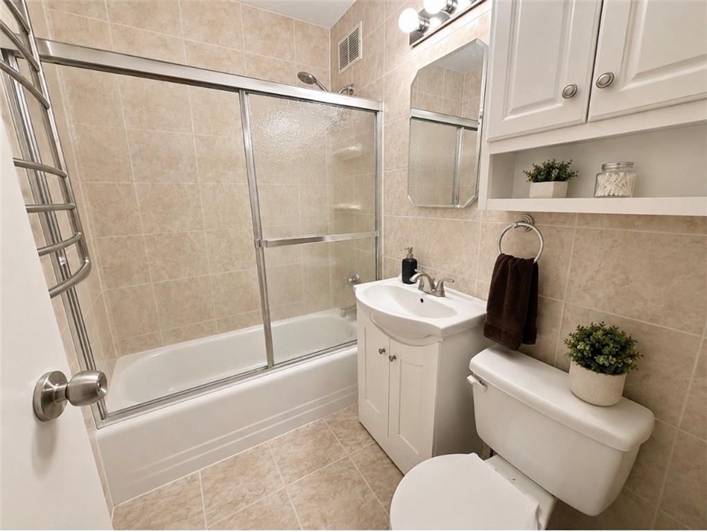 2035 East 7th Street 2f Property Photo 13