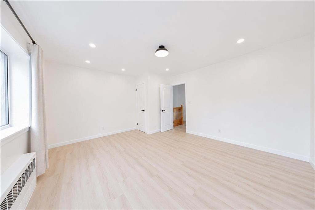 1593 Independence Avenue Property Photo 14