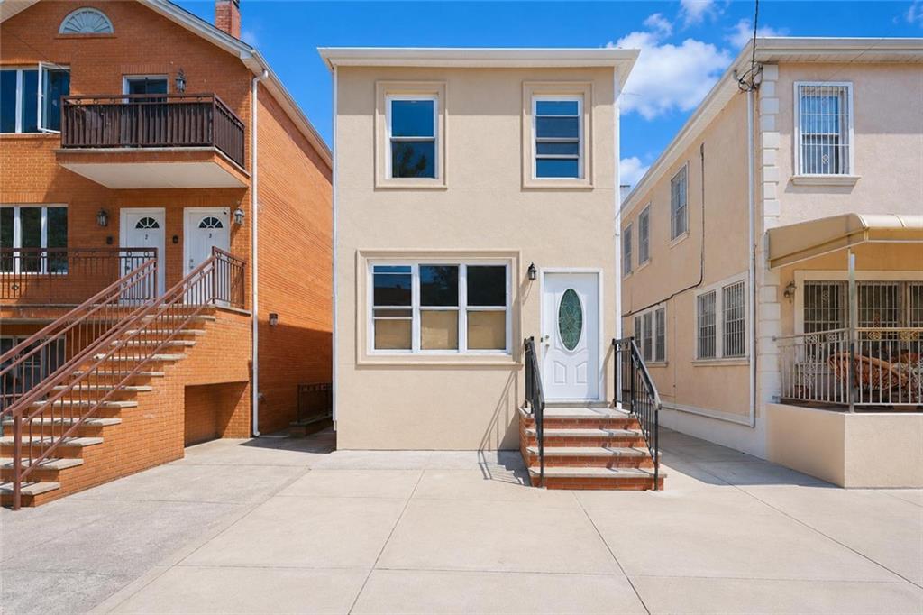 2271 East 19th Street Property Photo 1