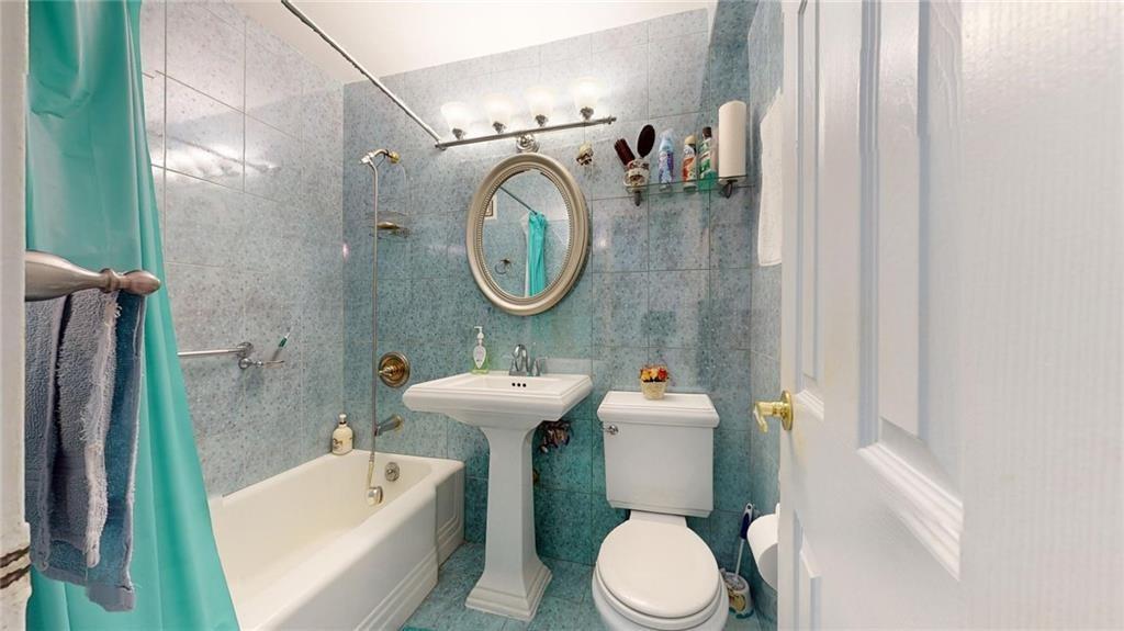 1311 Brightwater Avenue 18a Property Photo 11