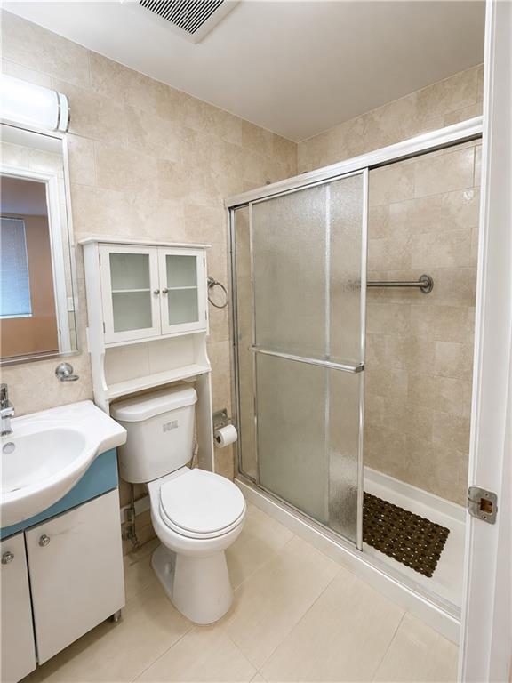 1062 67th Street 2a Property Photo 10