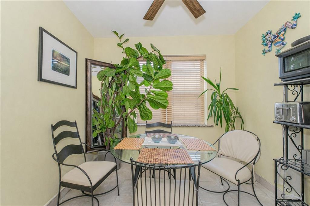 98 Robin Road Property Photo 22
