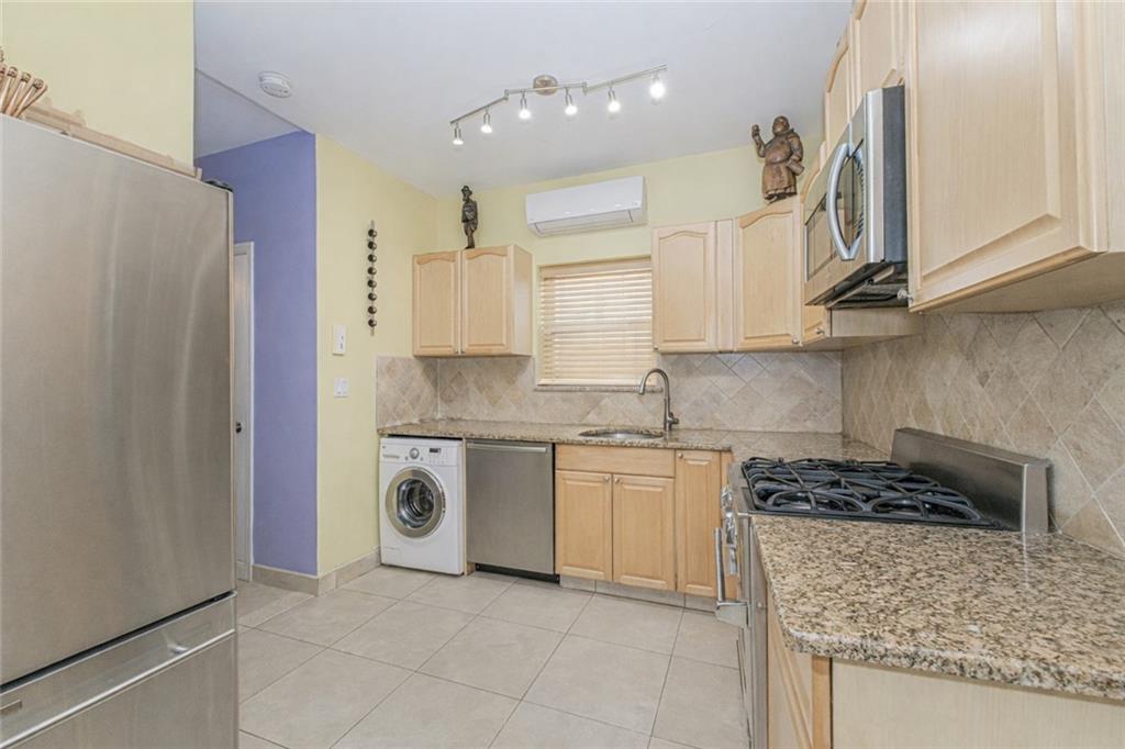 98 Robin Road Property Photo 23
