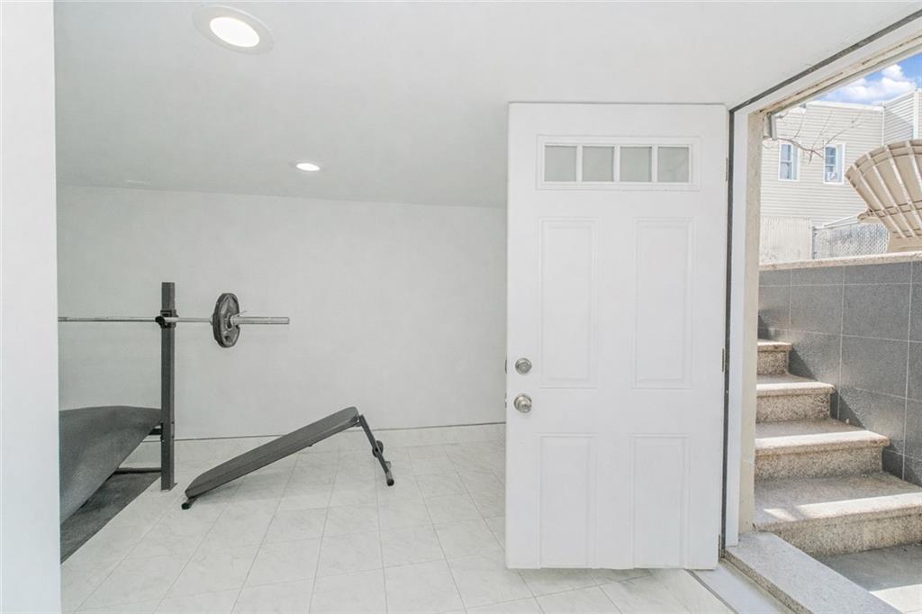98 Robin Road Property Photo 29