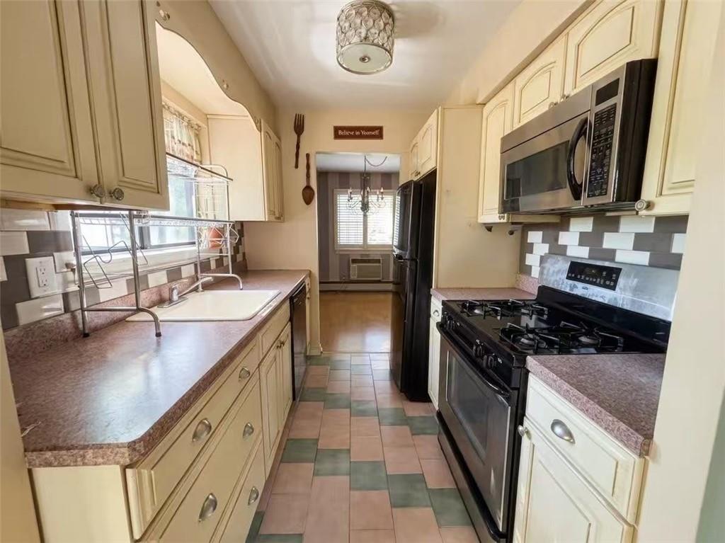 56 Devon Loop A Property Photo 11