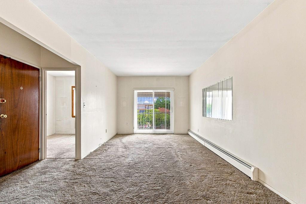 2558 Cropsey Avenue Property Photo 15