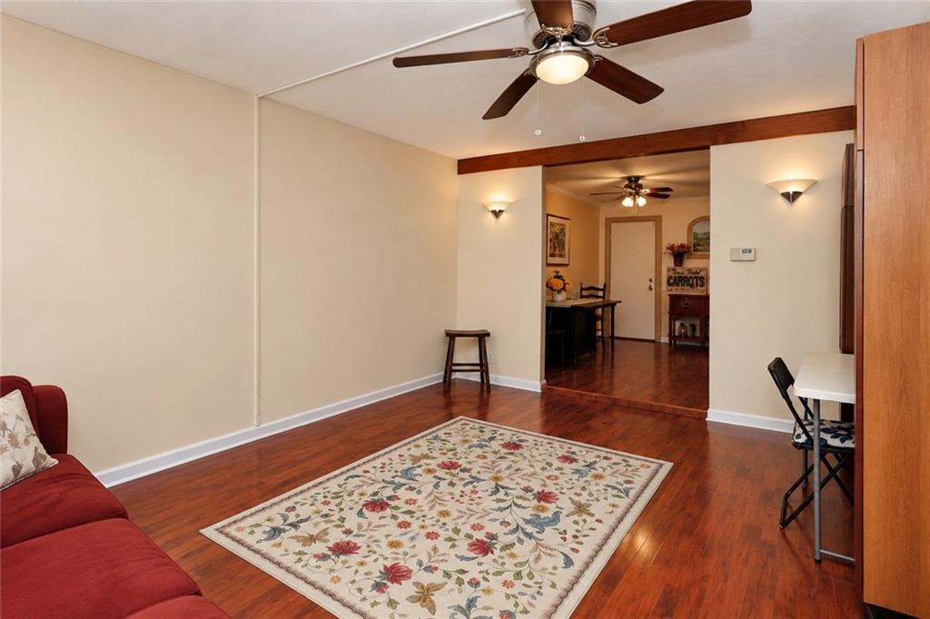 1595 Independence Avenue Property Photo 5