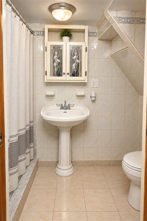 1595 Independence Avenue Property Photo 17