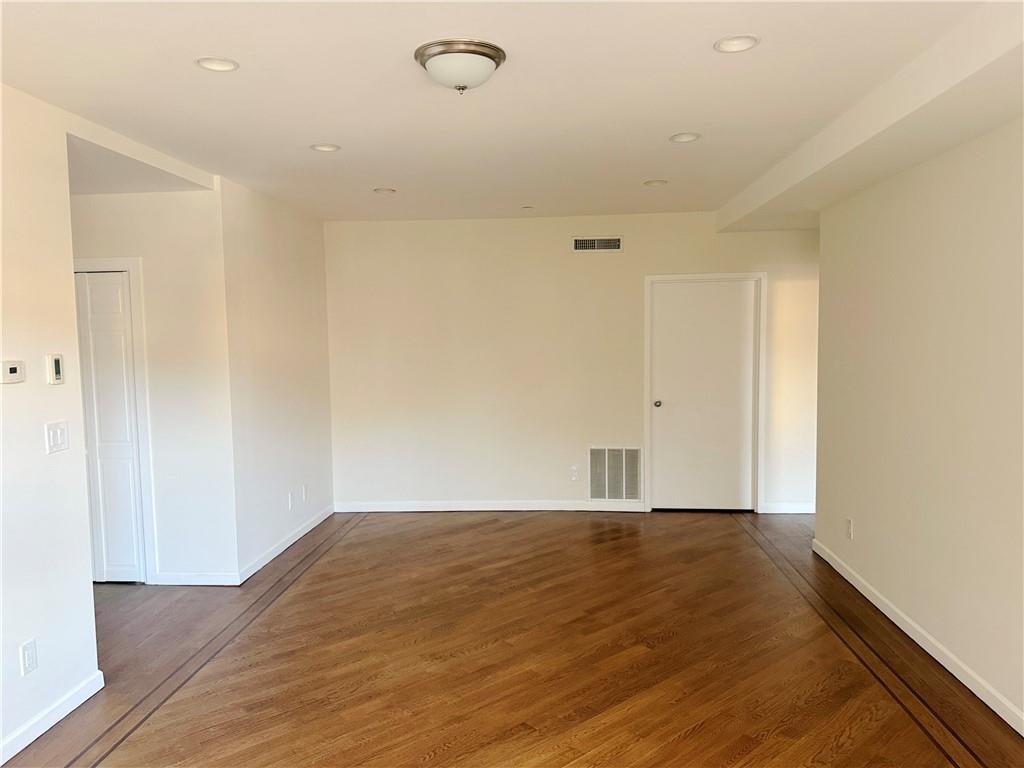 6214 24th Avenue 2e Property Photo 6