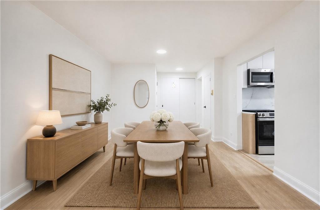 599 East 7th Street 3u Property Photo 3