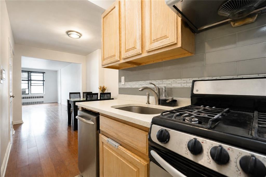 9040 Fort Hamilton Parkway 6C Property Photo 1