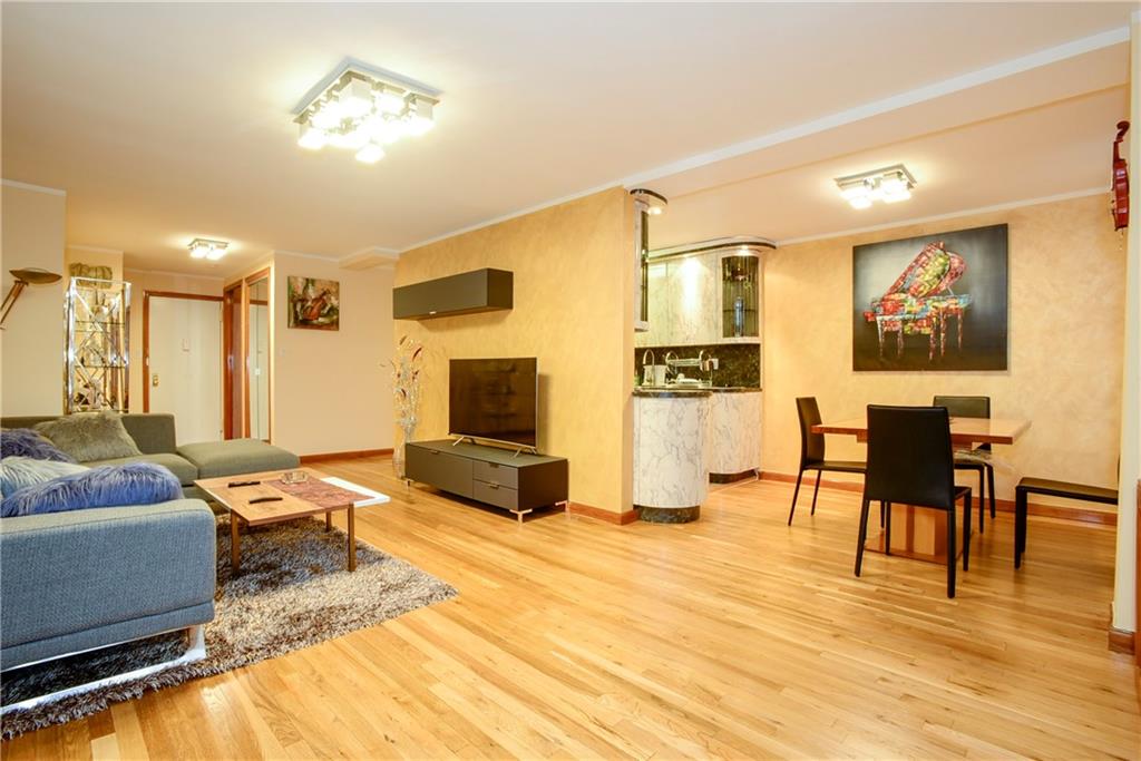 2785 Ocean Parkway 3e Property Photo 4