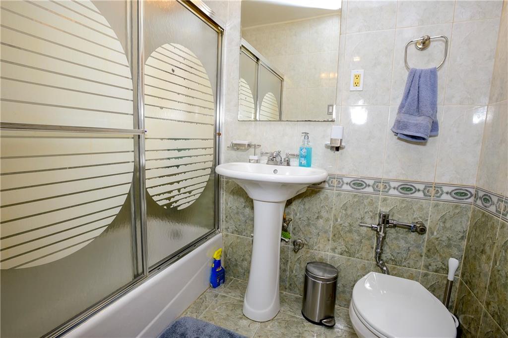 2785 Ocean Parkway 3e Property Photo 7