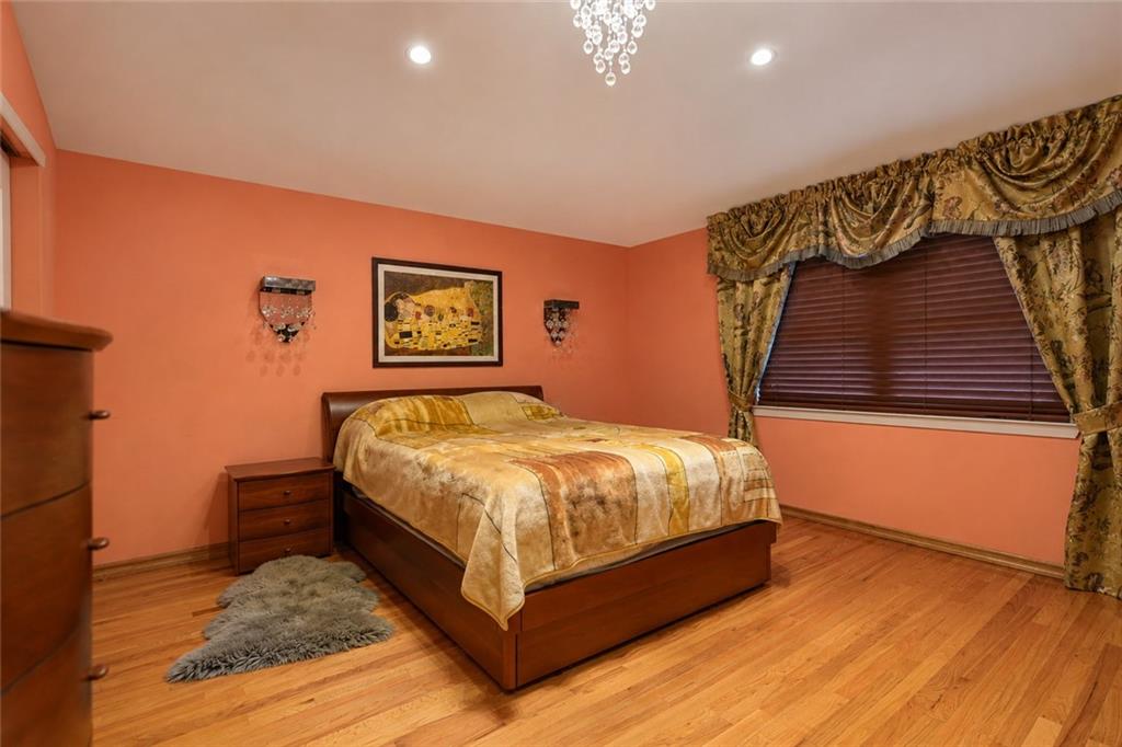 83 Lorraine Loop Property Photo 11