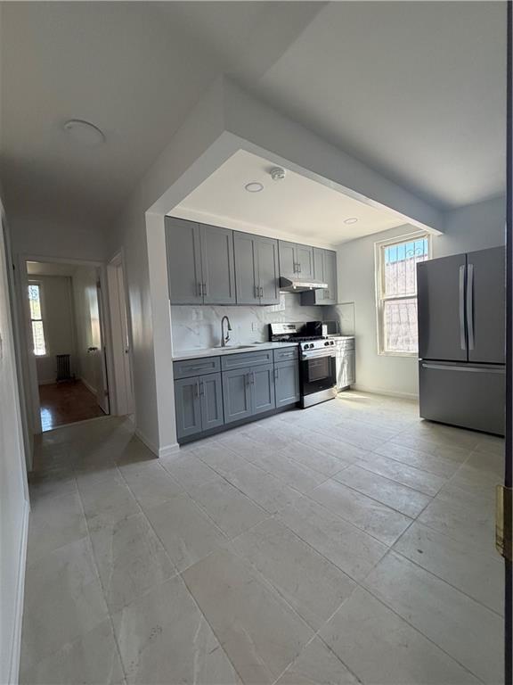 7611 101st Avenue 2 Property Photo 1