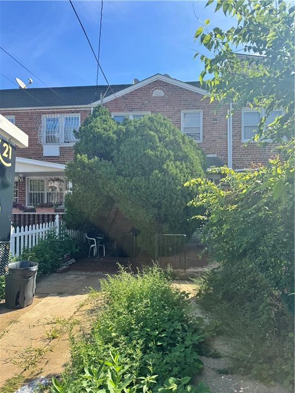 715 Hemlock Street Property Photo 1