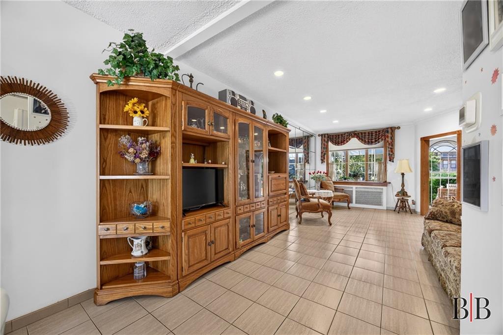 2143 Gerritsen Avenue Property Photo 10