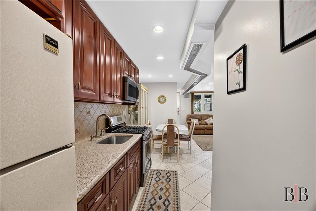 2143 Gerritsen Avenue Property Photo 24