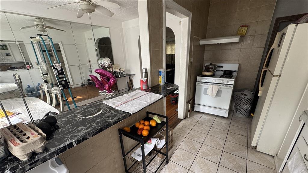 24-26 83rd Street Property Photo 10
