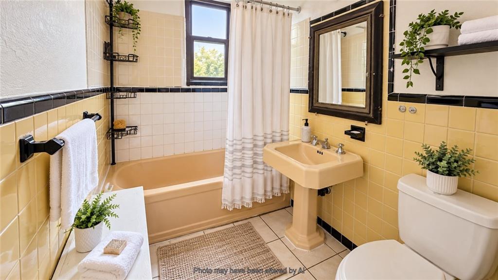 24-26 83rd Street Property Photo 17
