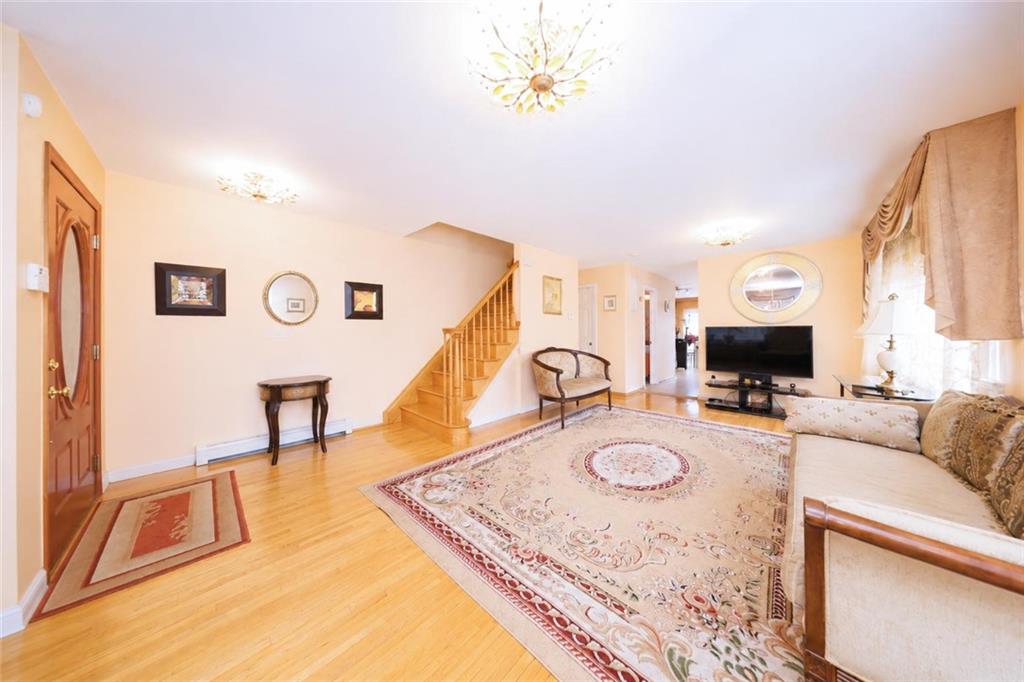 59 Dale Avenue Property Photo 7