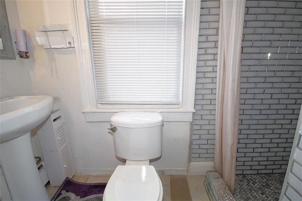 12 Irving Place Property Photo 13