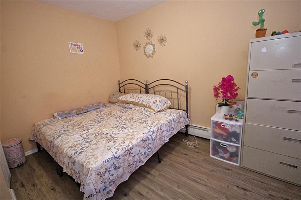 12 Irving Place Property Photo 17