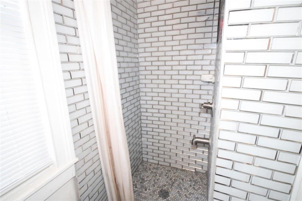 12 Irving Place Property Photo 19