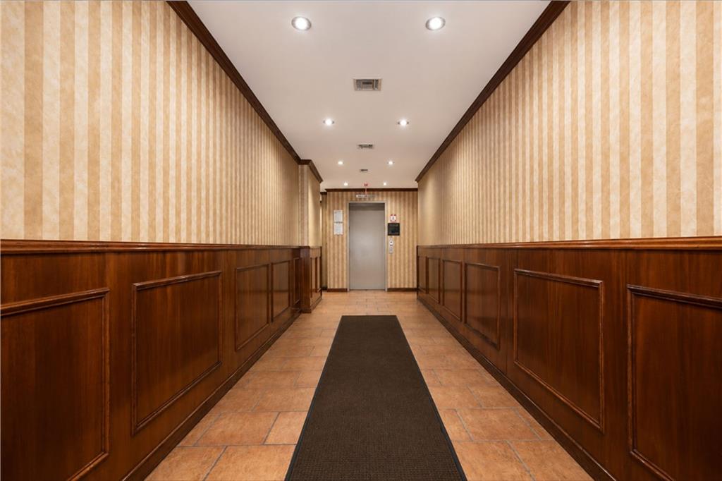52 92nd Street 2c Property Photo 3