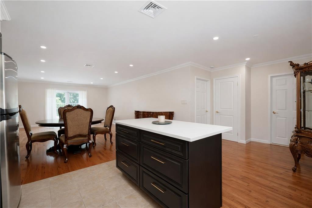 52 92nd Street 2c Property Photo 7