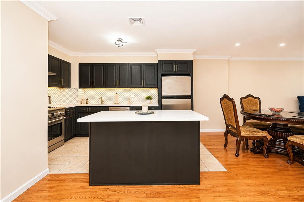 52 92nd Street 2c Property Photo 8