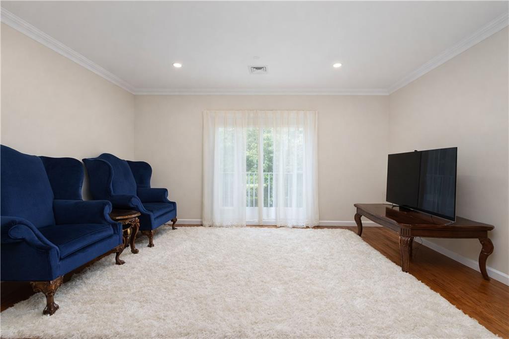52 92nd Street 2c Property Photo 10