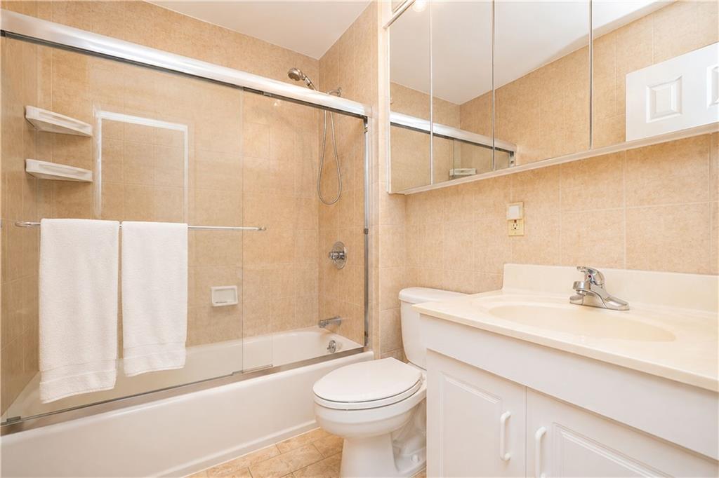 52 92nd Street 2c Property Photo 15