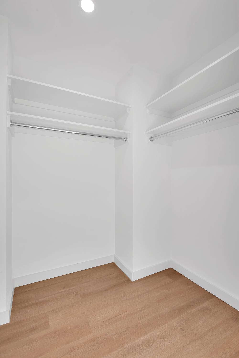 98-81 Queens Boulevard Property Photo 2