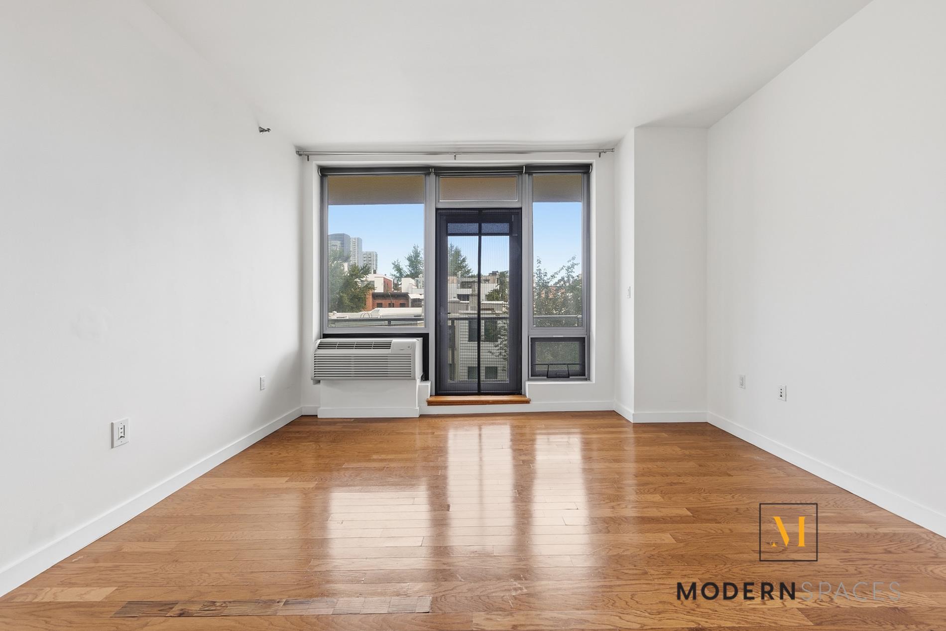 5-49 Borden Avenue Property Photo 5