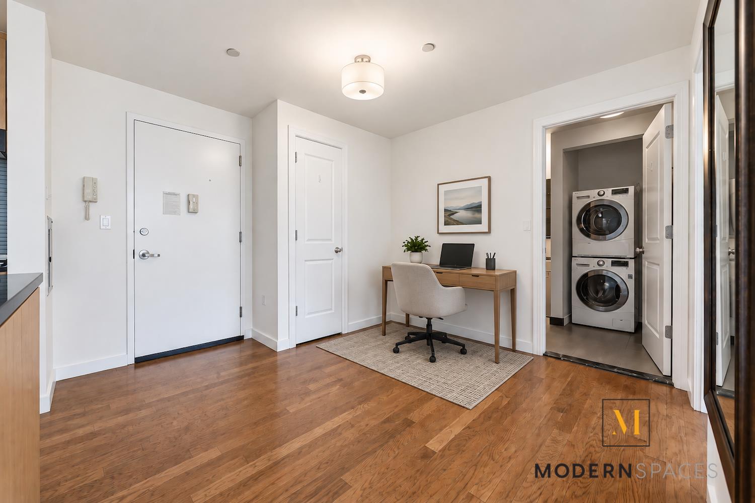 5-49 Borden Avenue Property Photo 11