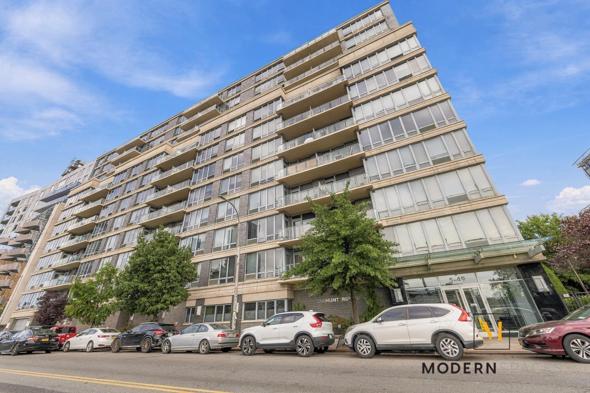 5-49 Borden Avenue Property Photo 18