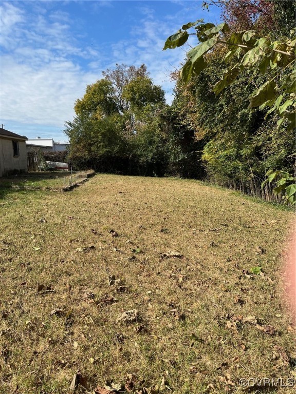 2019 E Washington St Property Photo 4