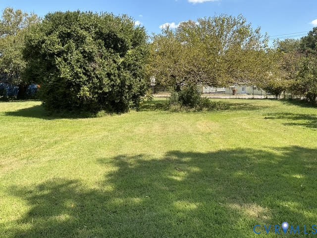 2025 Dupuy Rd Property Photo 7