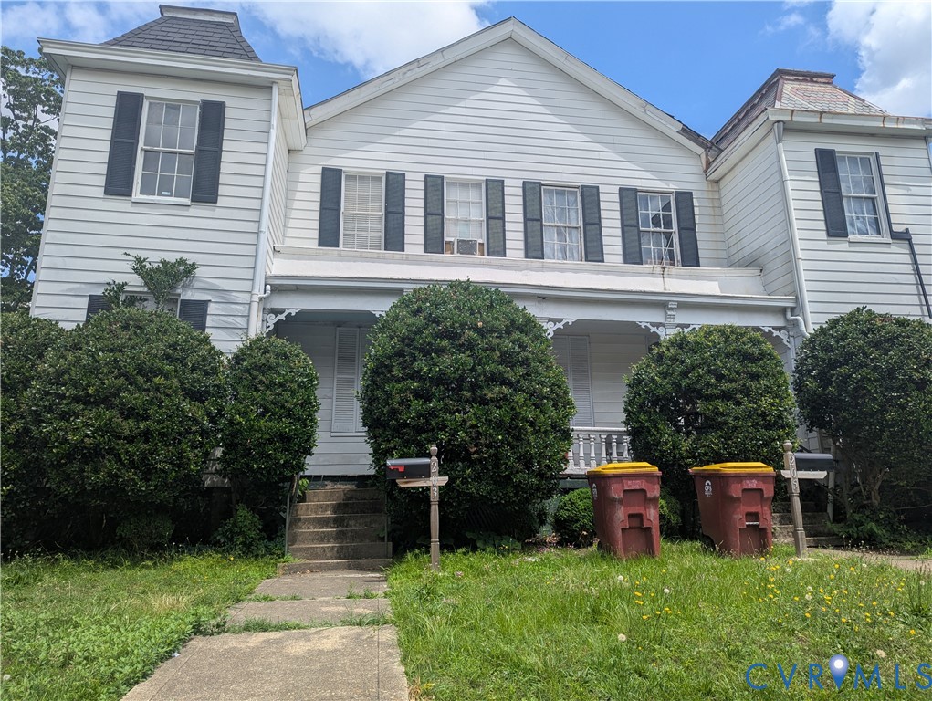 205 S Jefferson St Property Photo 1