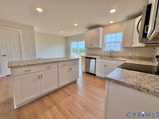 12 Derosa Ct Property Photo 10