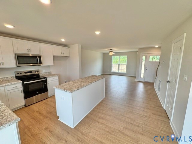 12 Derosa Ct Property Photo 13