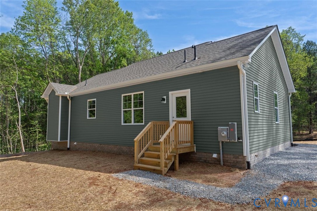 209 White Oak Ct Property Photo 7