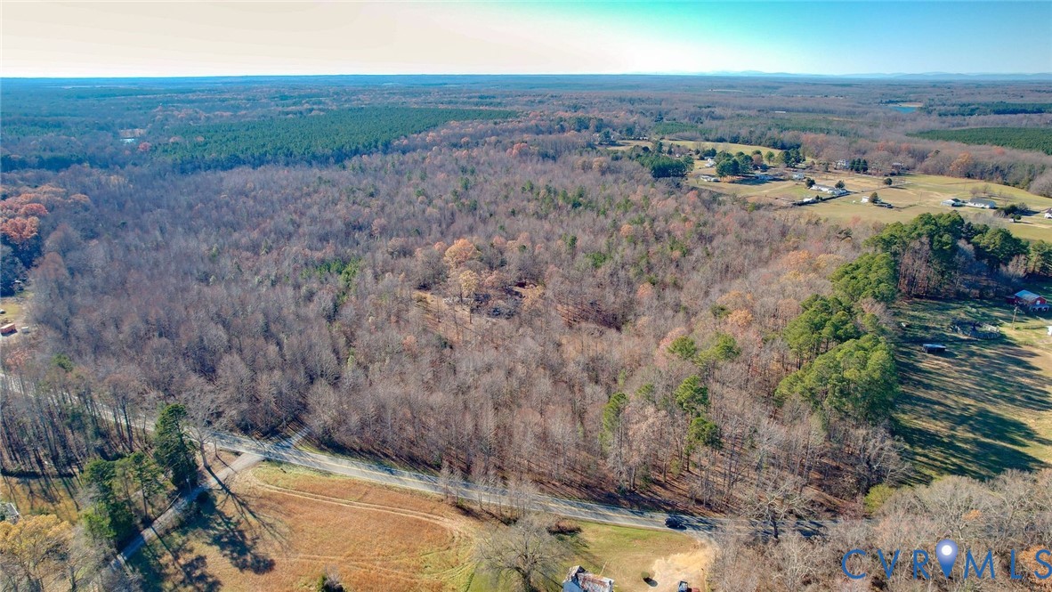 1055 Pendleton Rd Property Photo 10