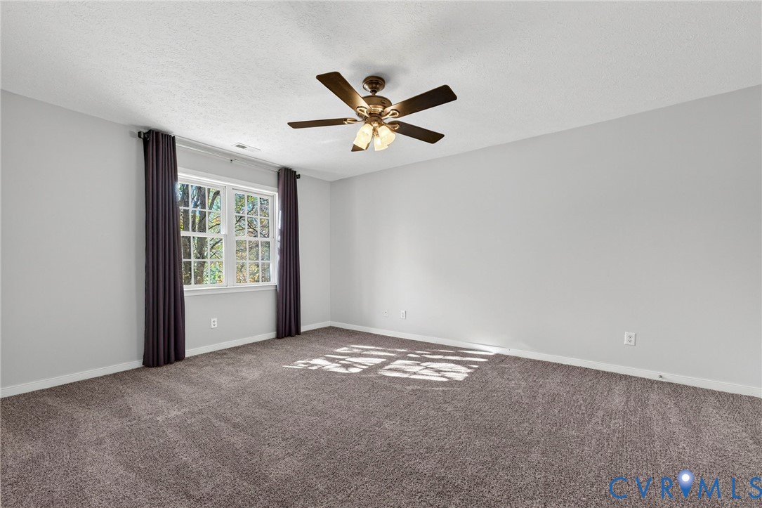 9324 Oak River Dr Property Photo 27
