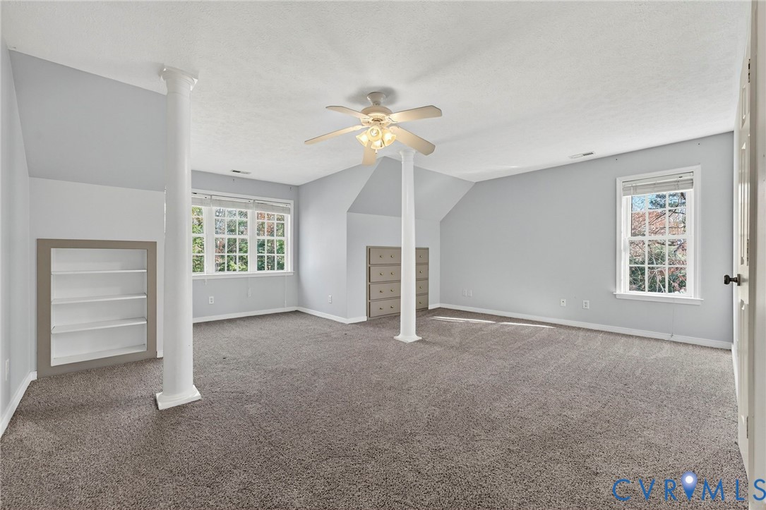 9324 Oak River Dr Property Photo 32